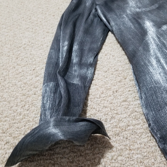 D'allaird's Vintage Designer Top - Picture 3 of 5